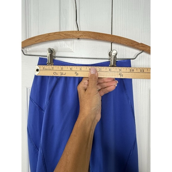 ALO COOLFIT Yoga Electric Blue Capri Leggings Medium Small‎ - Picture 8 of 11